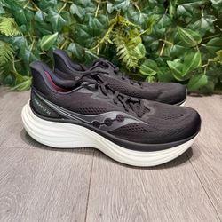 Saucony Triumph 24 Men’s Size 8.5  black/white’ Running Shoes