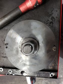 Rear main seal tool