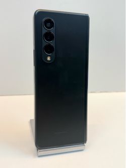 Samsung Galaxy Z Fold 3 256gb. ( Fully Unlocked Phone )