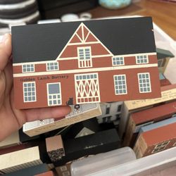 Collectors Wood Village