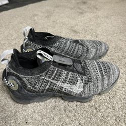 Nike Air Vapormax Flyknit Oreo