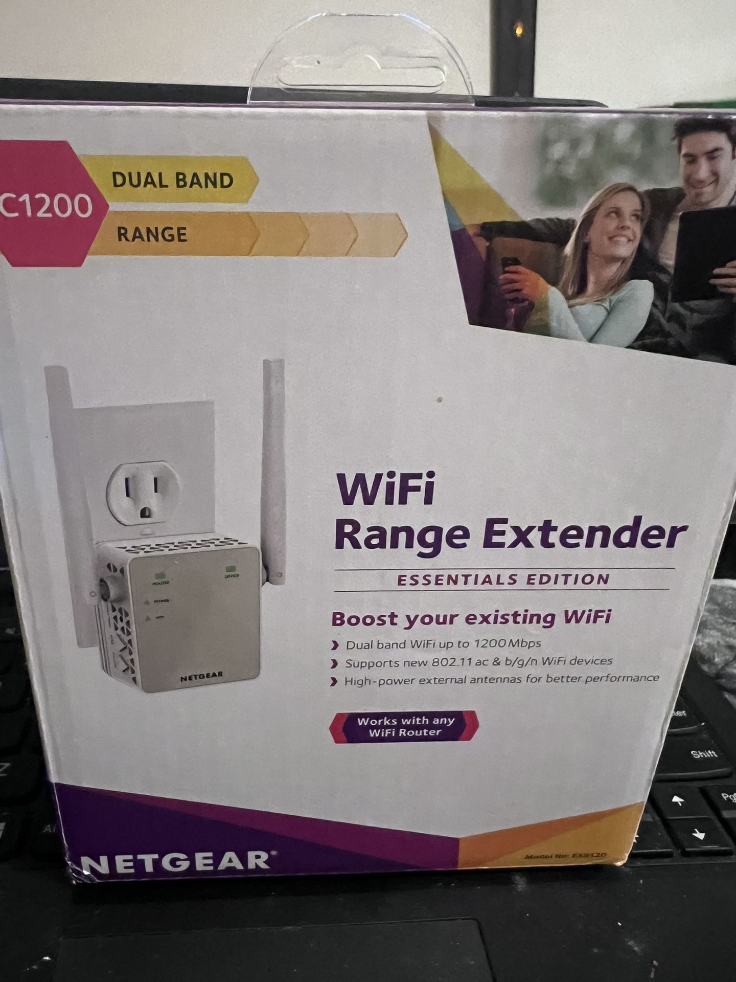 Net gear WiFi Range Extender 
