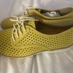 WOMENS SHOES