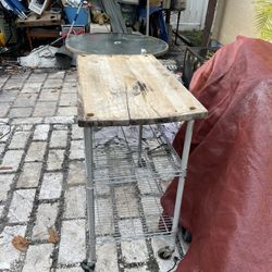 Mini Table 