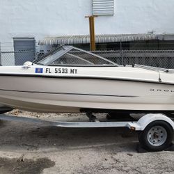 FOR SALE **2005 BAYLINER CRUISER BOAT **
