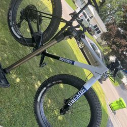 Borealis Crestone Carbon Fiber Fat Bike XL 