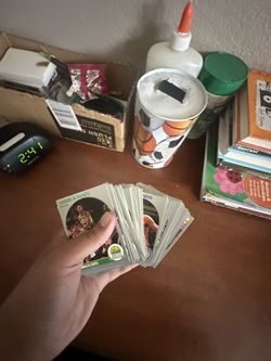 Basketball Cards 1980 200+