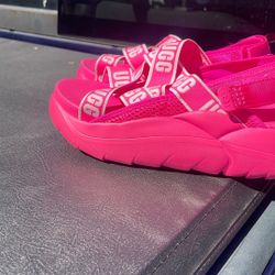 Pink Ugg Sandals 