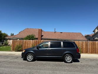 Dodge Grand Caravan Minivan