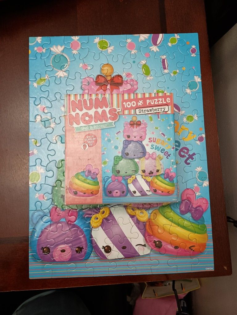 3/$10 π Num Noms Sugary Sweet 100 Piece Puzzle