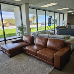 Top Grain Leather Sectional Sofa-Darrium 