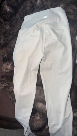 Lululemon White set size 2