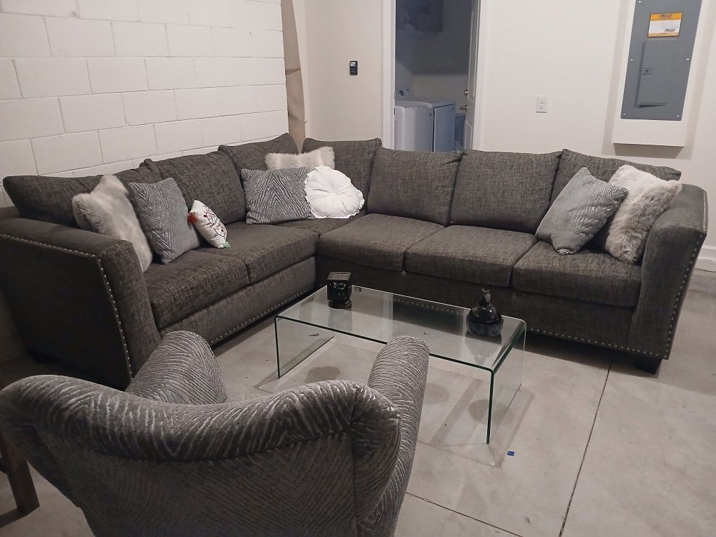 Nice Gently Used Furniture