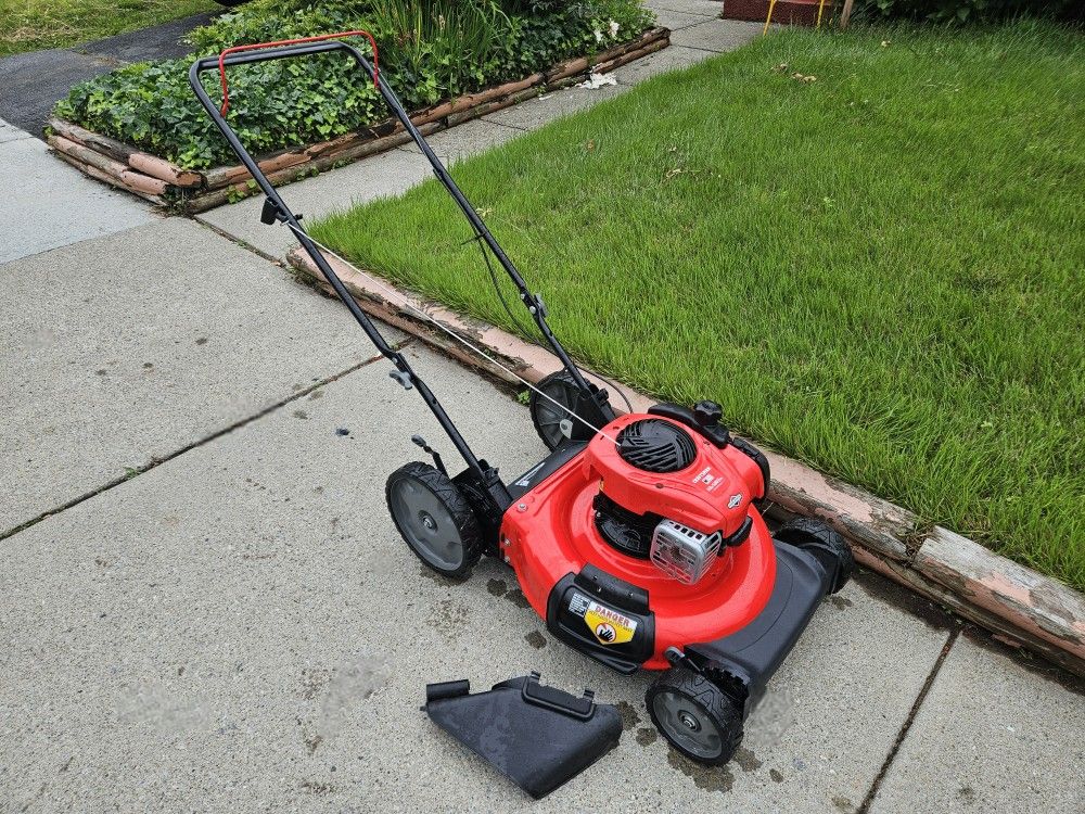 Craftsman M100 Push Lawn Mower