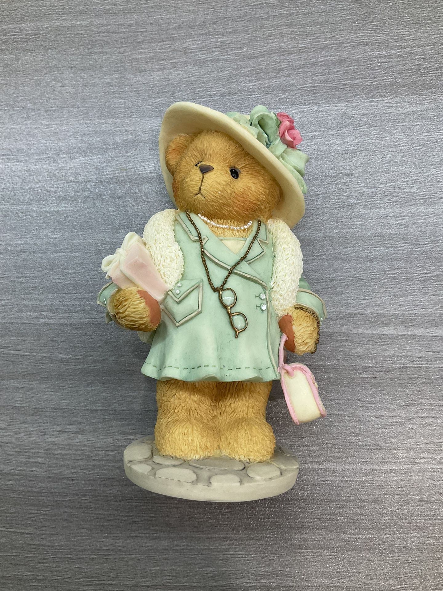 CHERISHED TEDDIES - 1997 CLUB MEMBEAR FIGURINE - ELEANOR P BEARY