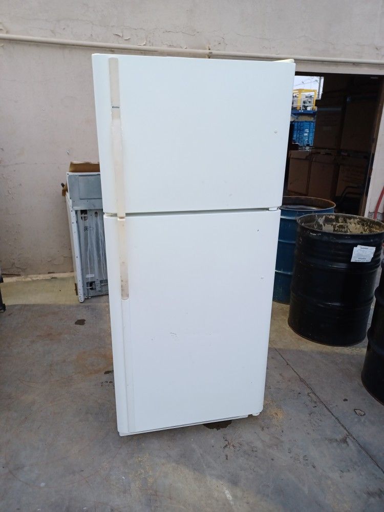 Fridge In Working Order I 