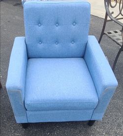 Blue Tufted Fabric Accent Chair