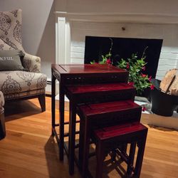 Set Of 4 Chinese Nesting Tables 