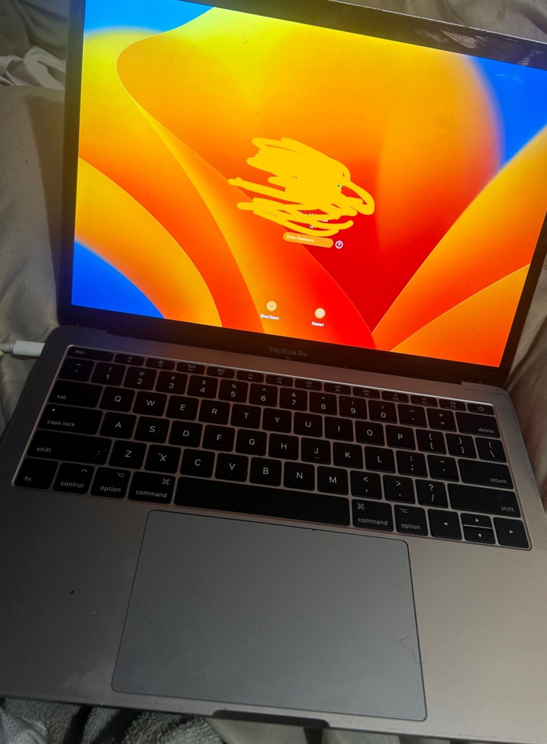 2017 Apple MacBook Pro