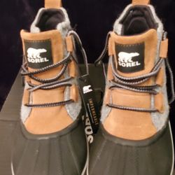 New $60 Women Size 7.5 Sorel Waterproof Natural Rubber