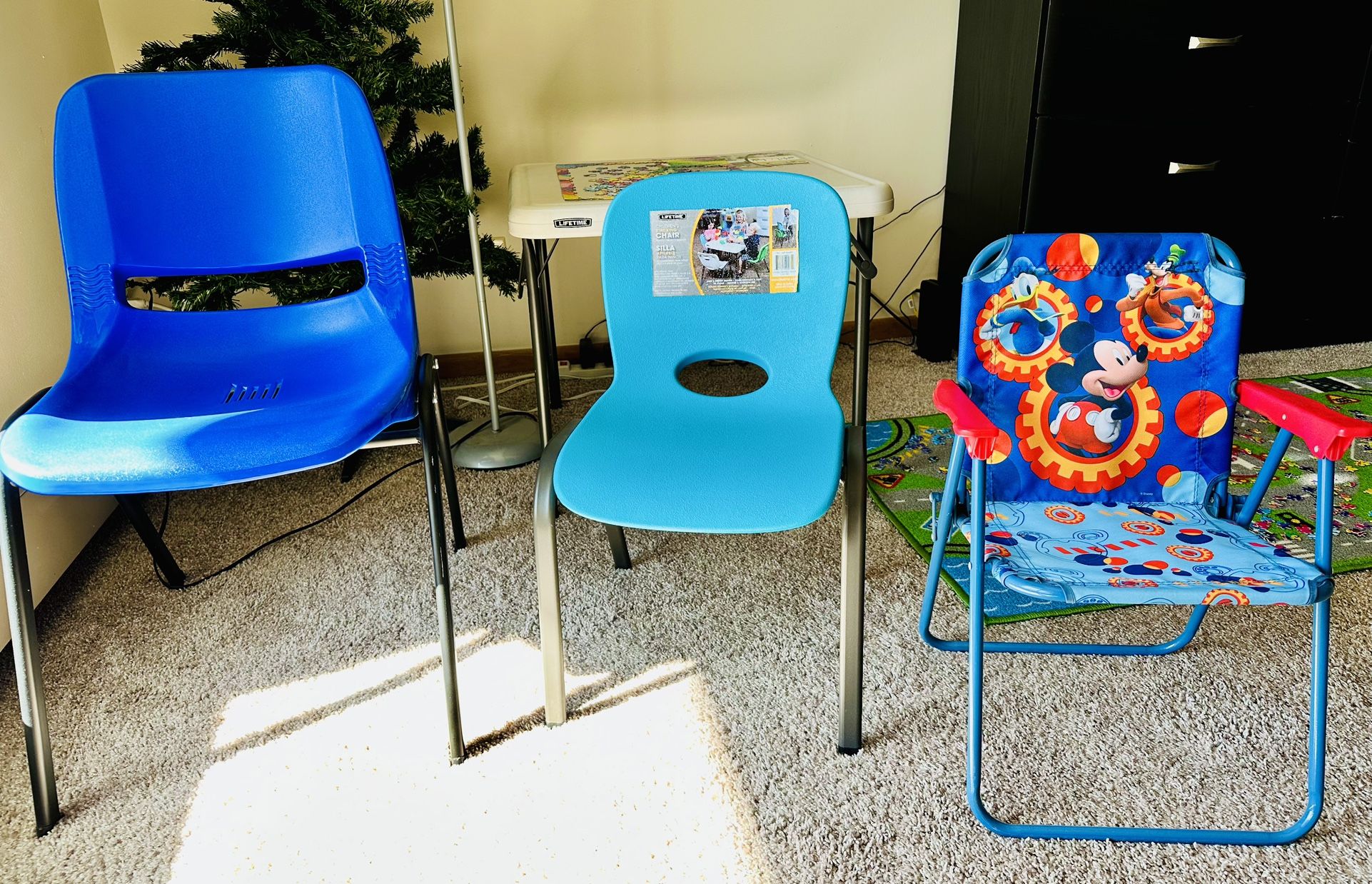 Kids Chair Each $5