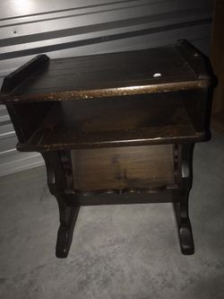 Vintage end table with built in magazine rack