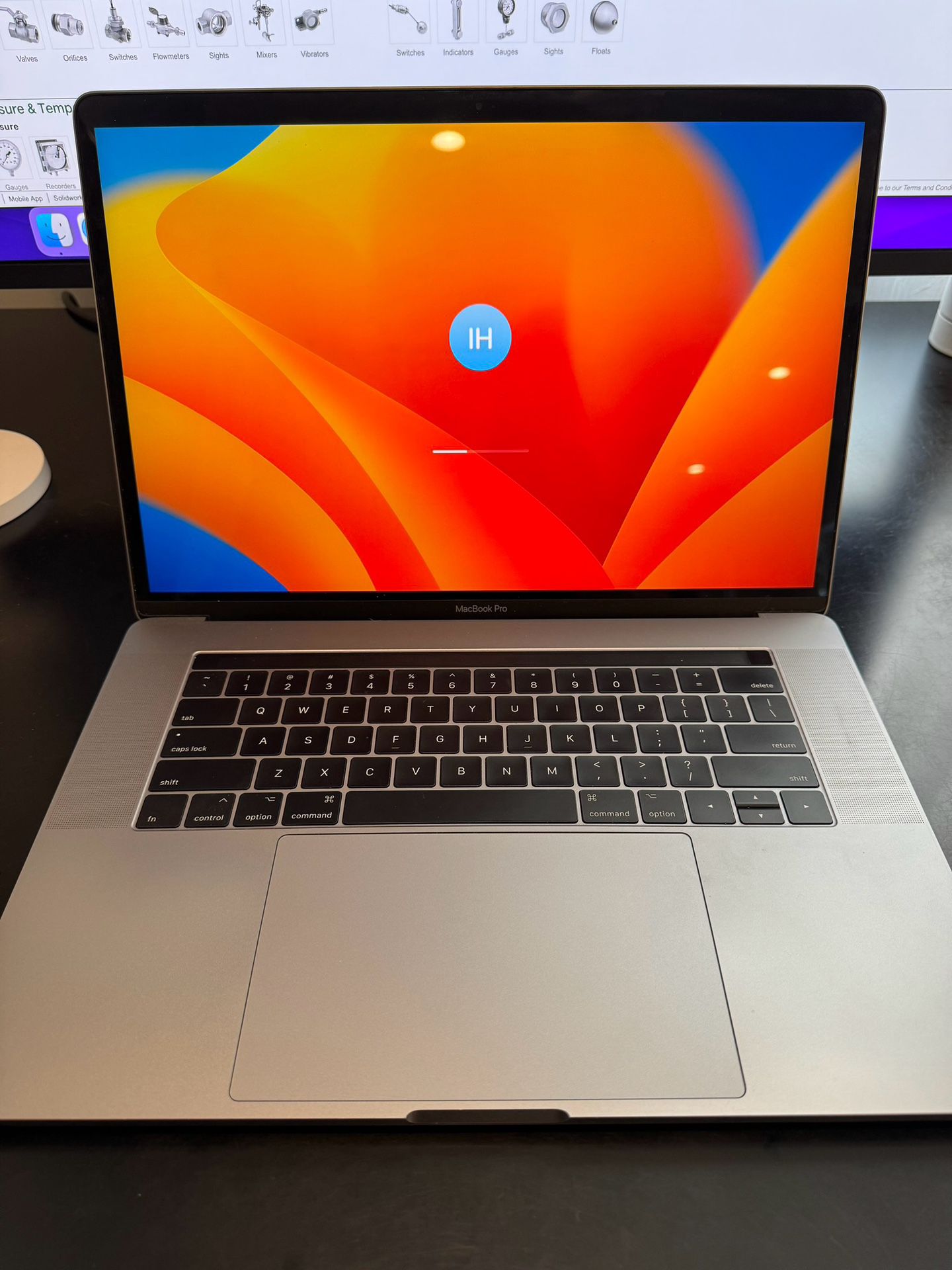 2017 MacBook Pro - 15.4 Inch - 512GB
