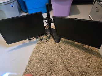Duel computer monitors