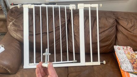 Baby gate 25$