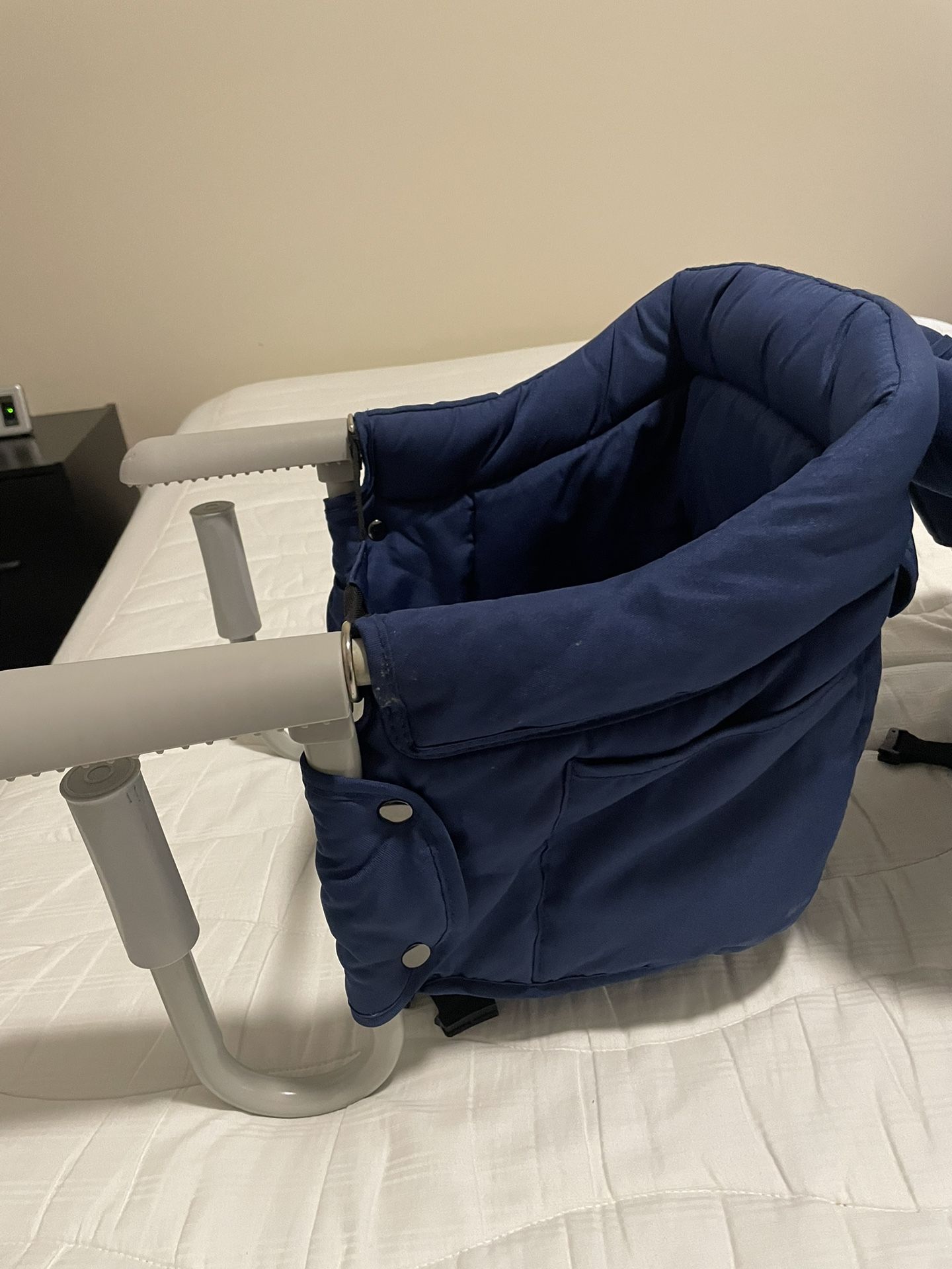 Baby Hook On Chair To Table