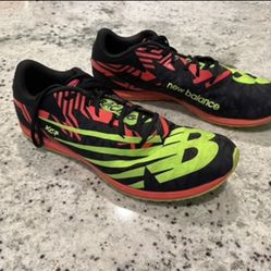 Men's New Balance cross country flats