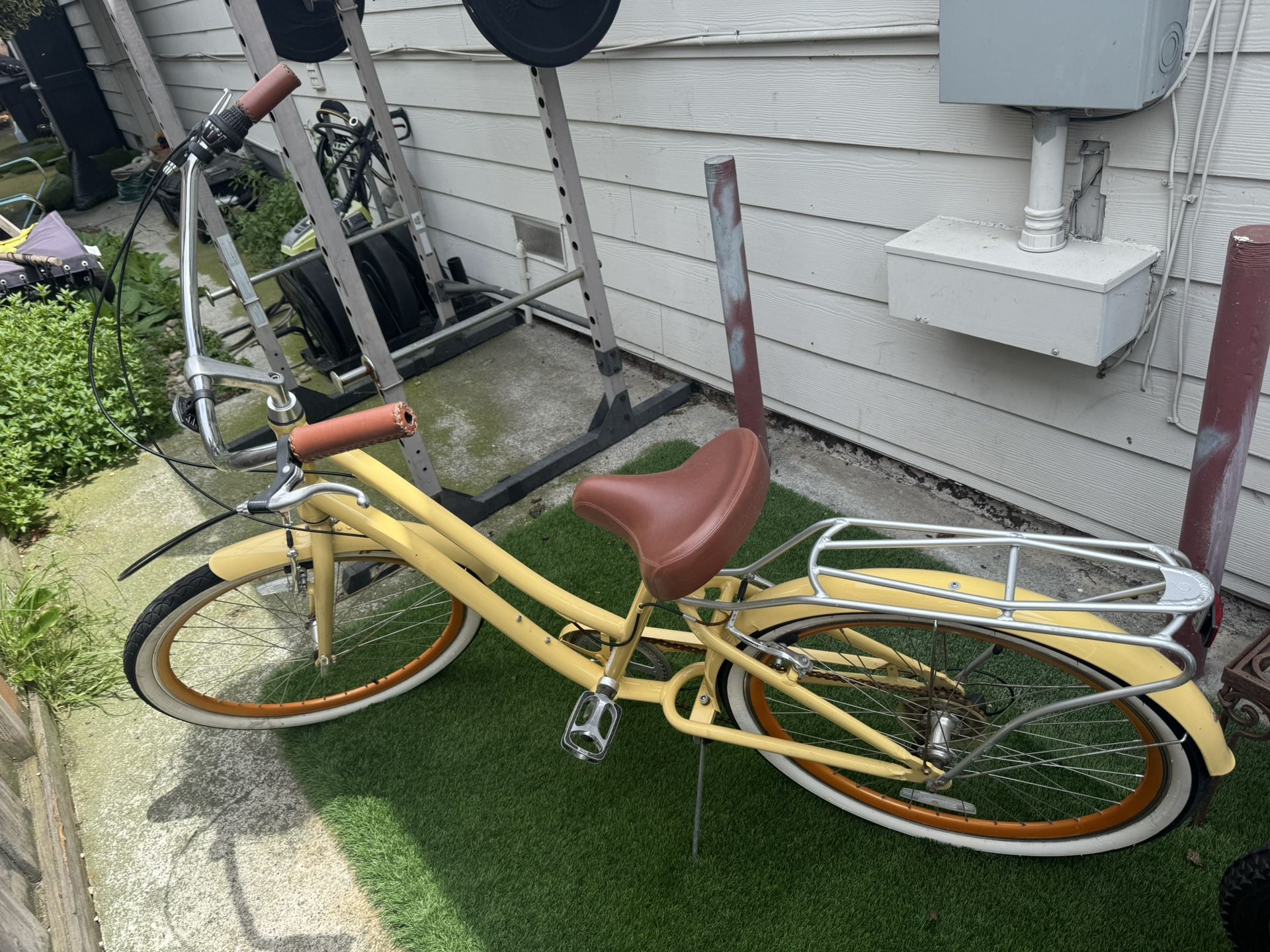 Sun Beach Cruiser Bike