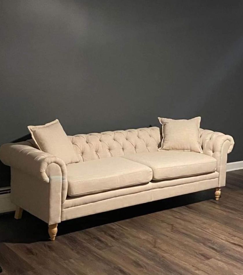 Large Couch / Sofa 