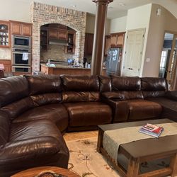 Leather Sectional With Chaise 