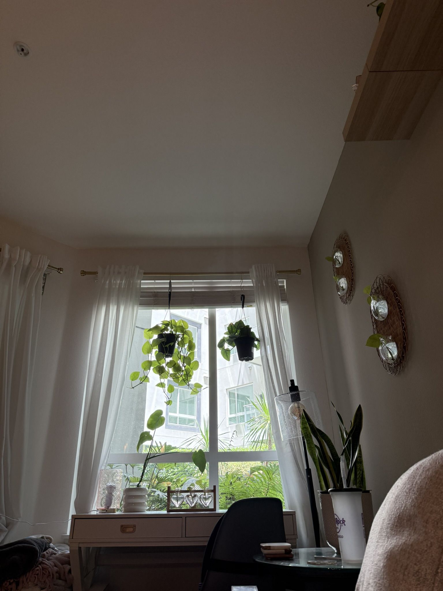 White desk and chair