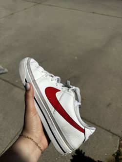 Nikes Low Rise