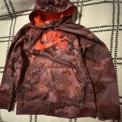 Kid's Nike SB Therma-Fit Hoodie Size L Grey & Blk Camo w/Red Spider Web Design
