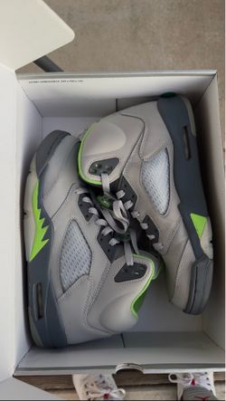 Air Jordan 5 green bean size 10