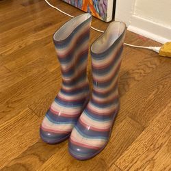 Girls UGG Rain Boots