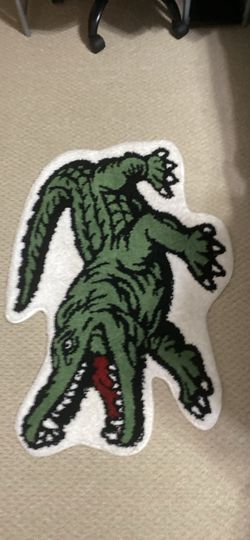 Alligator rug
