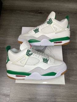 Jordan 4 SB “P1ne Green” Size 9 In Men