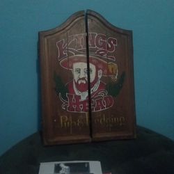 King's Head Pub & Lodging Dart Set