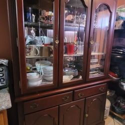 China Cabinet,  In Good Condition 