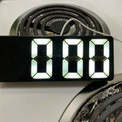 Very Bright Digital Alarm Clock
