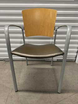 Steelcase Coalesse ENEA stackable guest chair / lobby chair / side chair