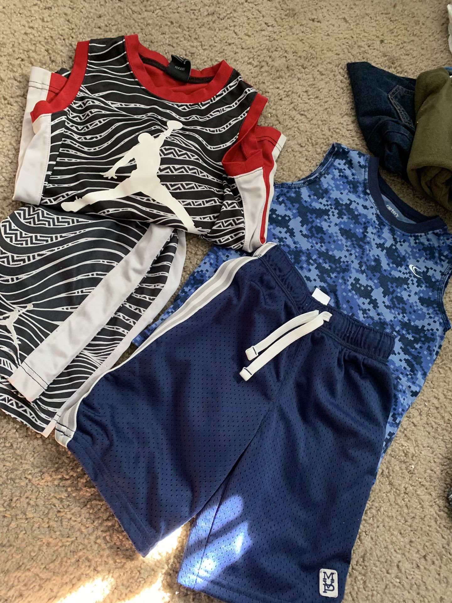 Kids sports clothes