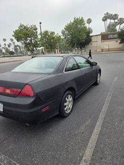 Vendo Honda Accord 2002 en Buenas Condiciones Con Placas AL Dia