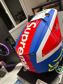 Supreme Fox v2 helmet sm