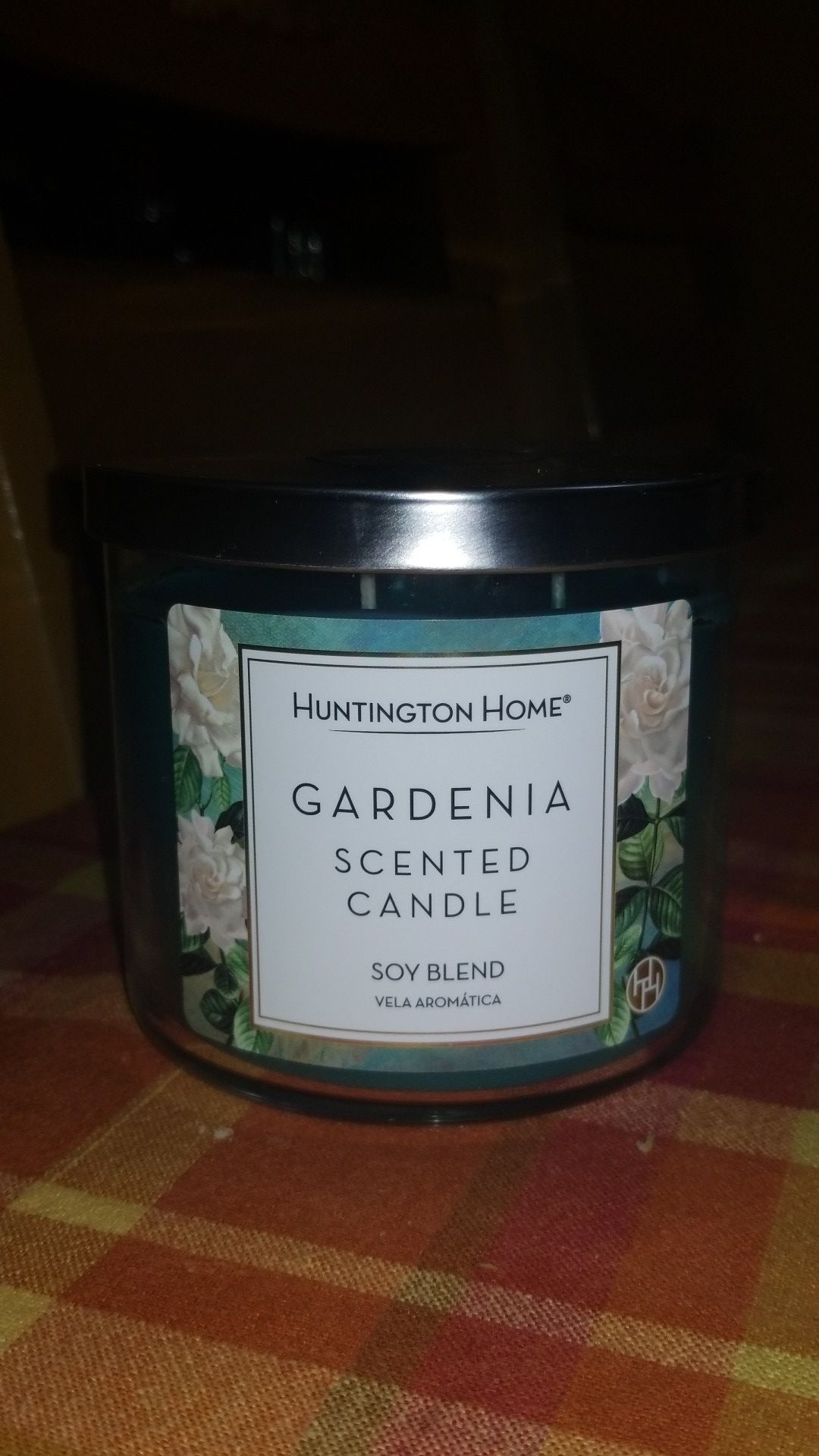 Gardenia Scented 14oz Soy Candle