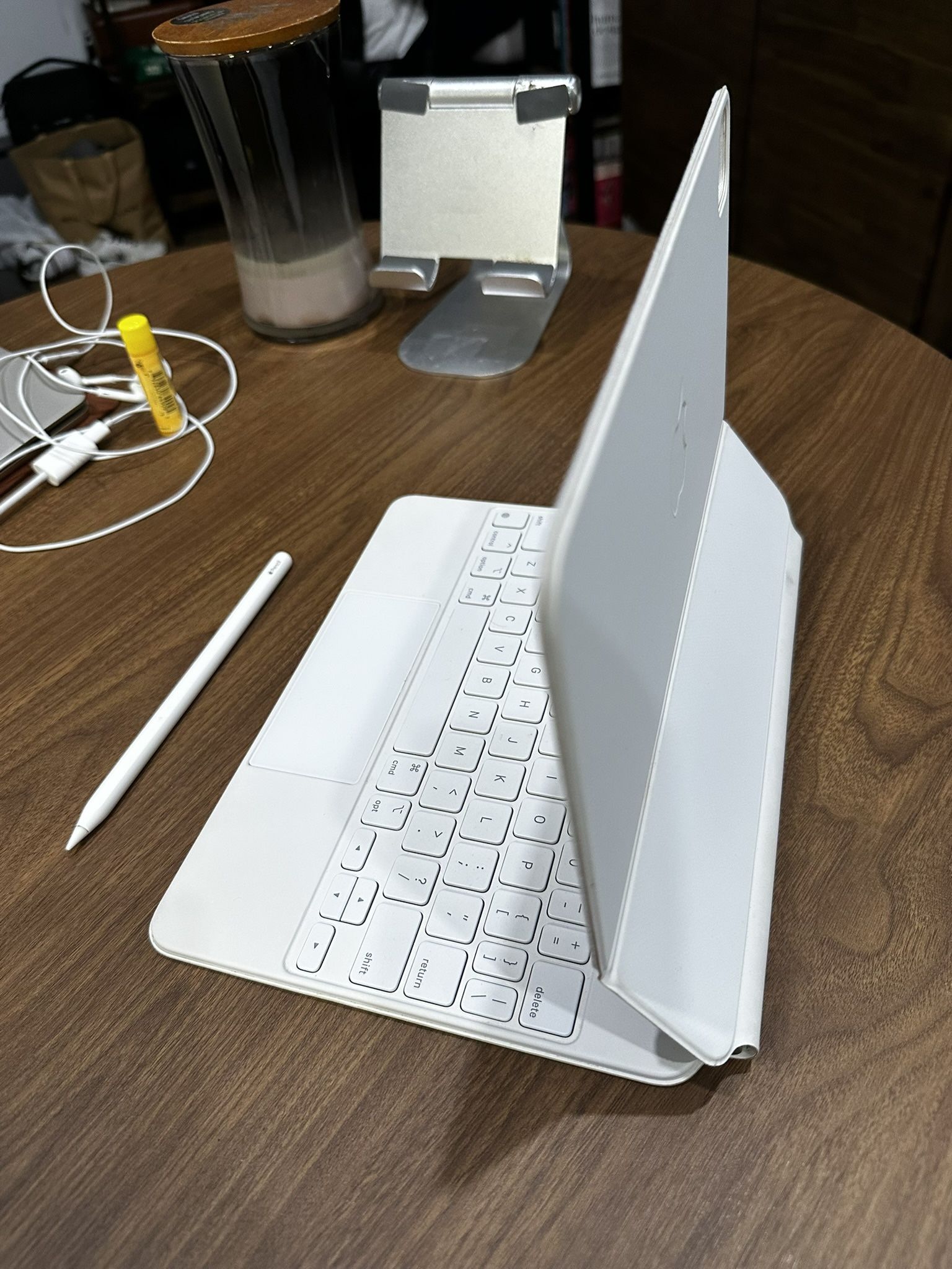 APPLE Magic Keyboard & 2nd Generation Pen